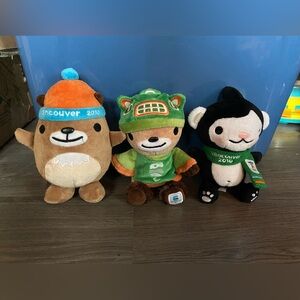Vancouver 2010 Olympic  Stuffed Animal Set - Blue, Green, Black
